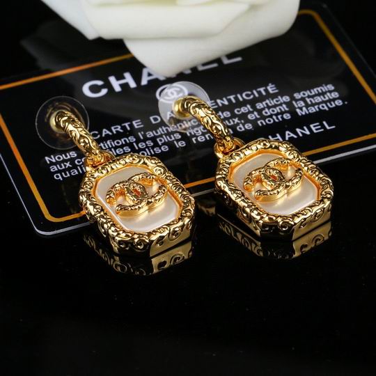 Chanel earring 12lyh340